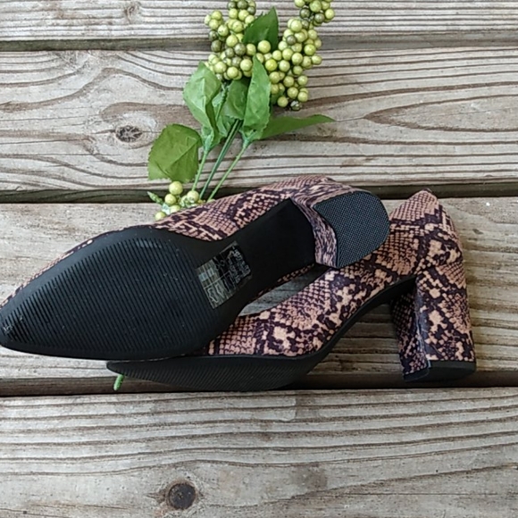 H&M python print heel - Picture 5 of 5